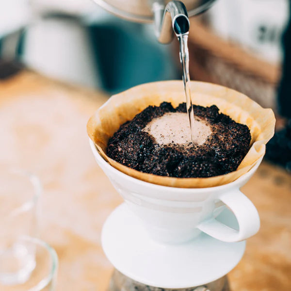 Hario Coffee Dripper V60 02 Ceramic - Weiß