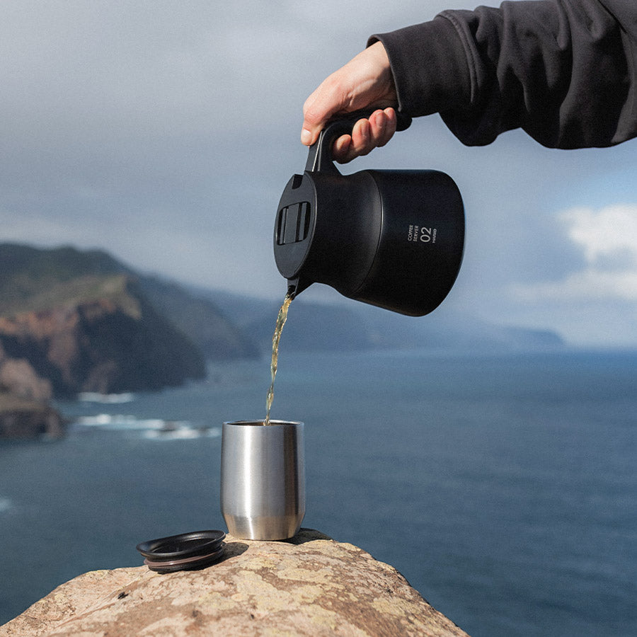 Hario V60 Insulated Stainless Steel Server PLUS 600 - Schwarz